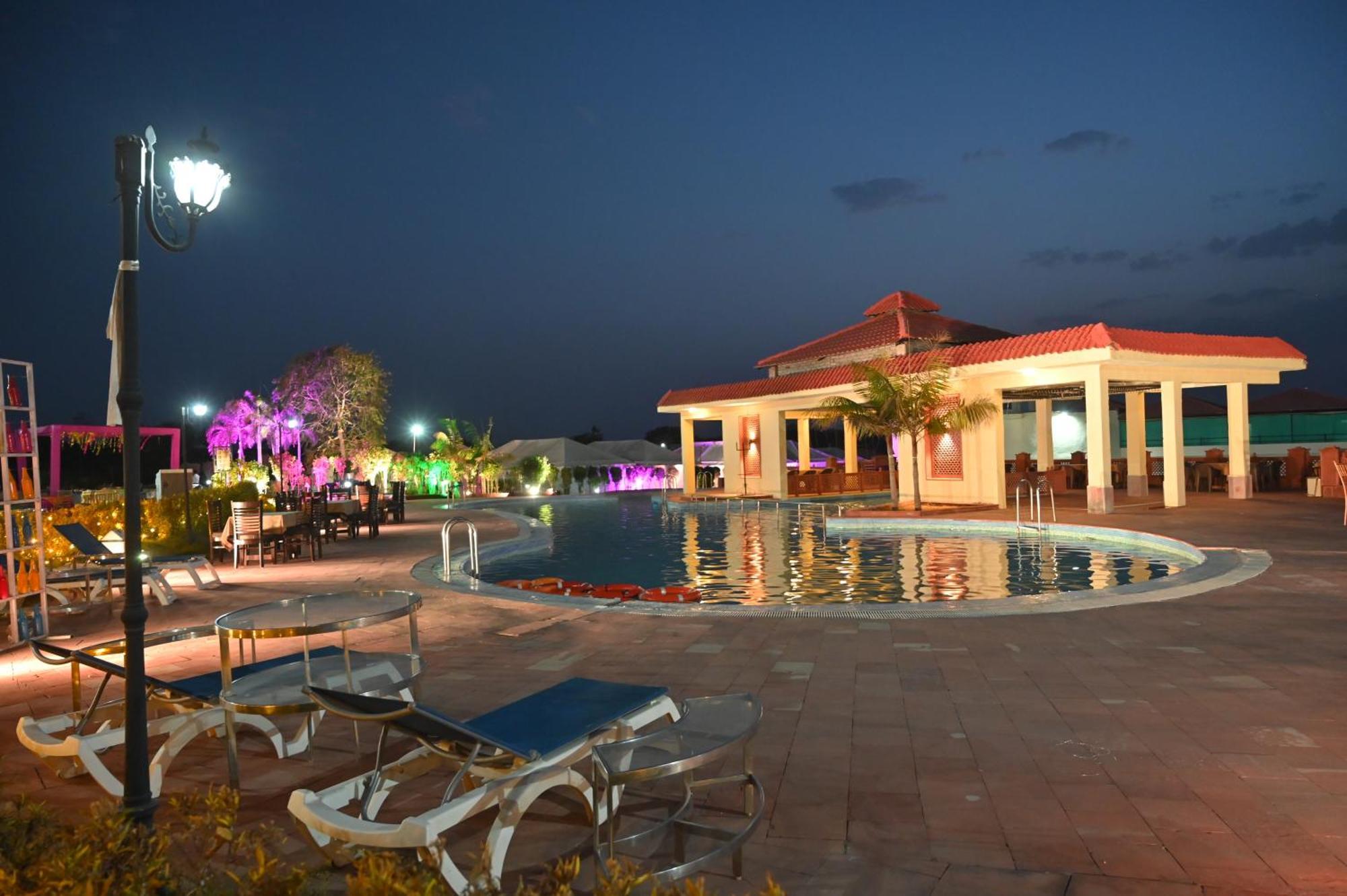Orchha Club And Resort - Ocr Экстерьер фото