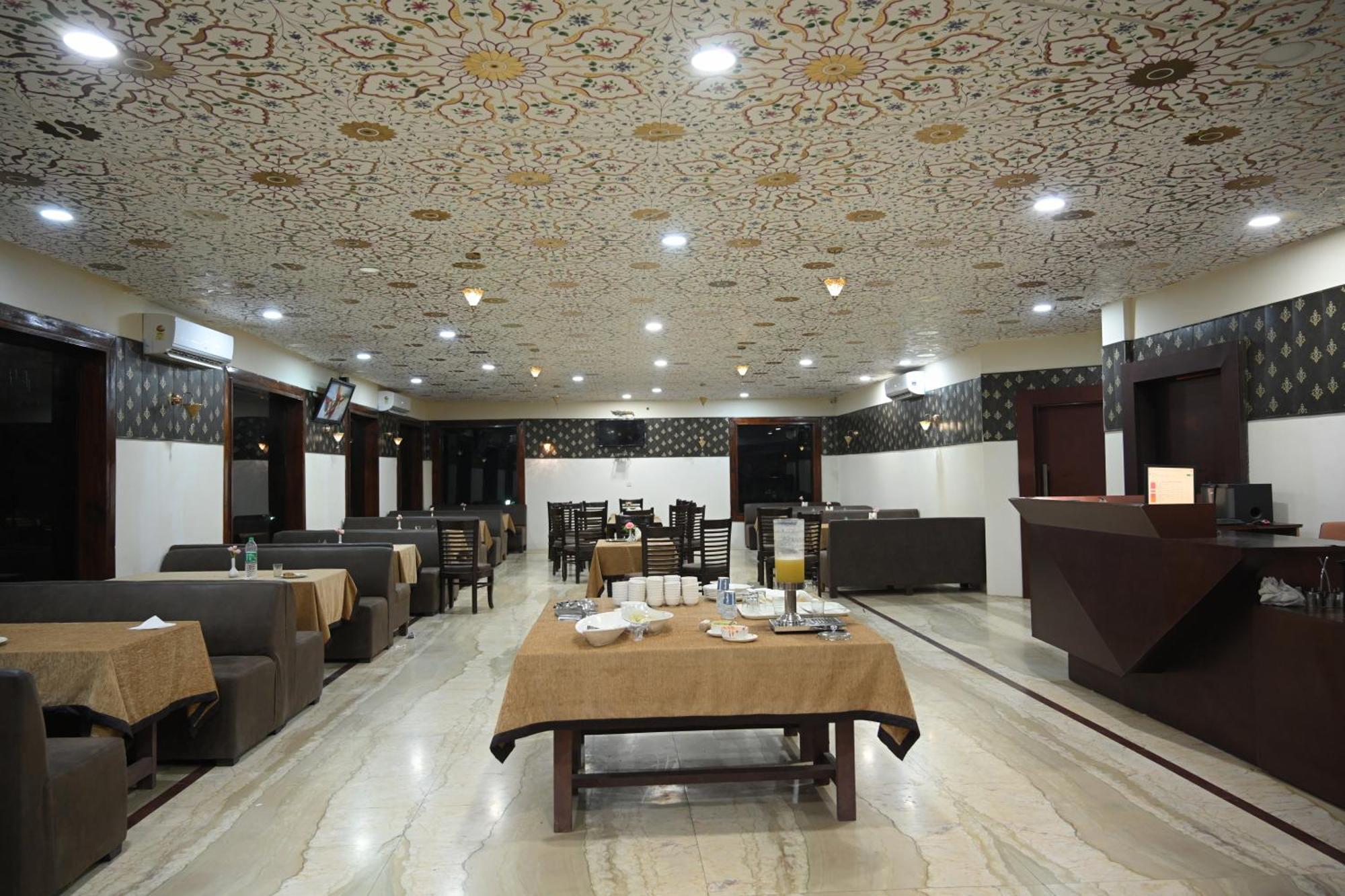 Orchha Club And Resort - Ocr Экстерьер фото